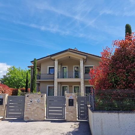 Franceschi Apartment Frosinone Esterno foto